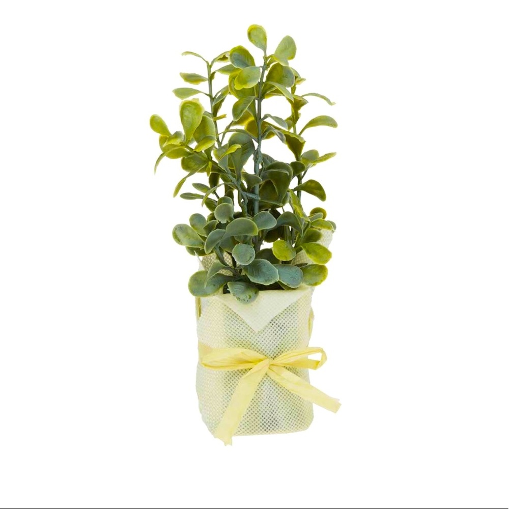 🌿 FARMHOUSE FAUX GREENERY ARRANGEMENT 🌿